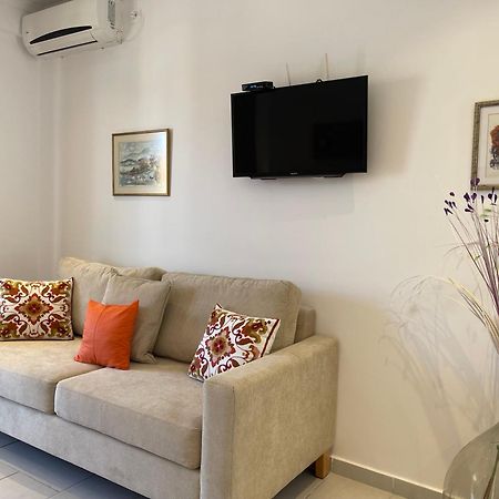 George Apartments Химар Екстериор снимка