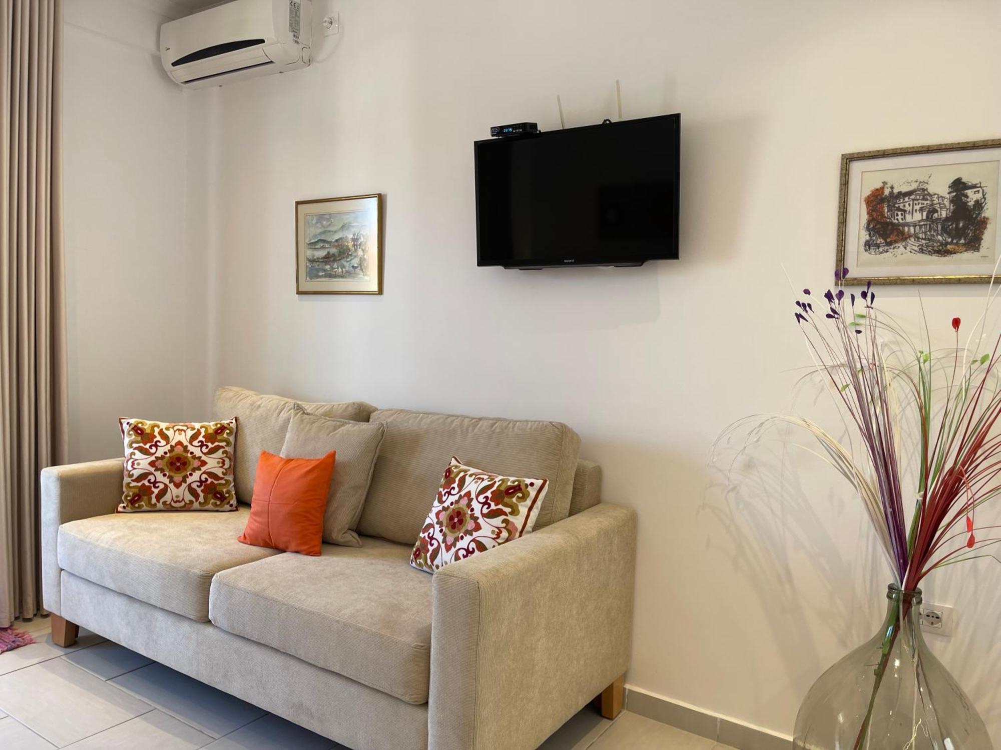 George Apartments Химар Екстериор снимка