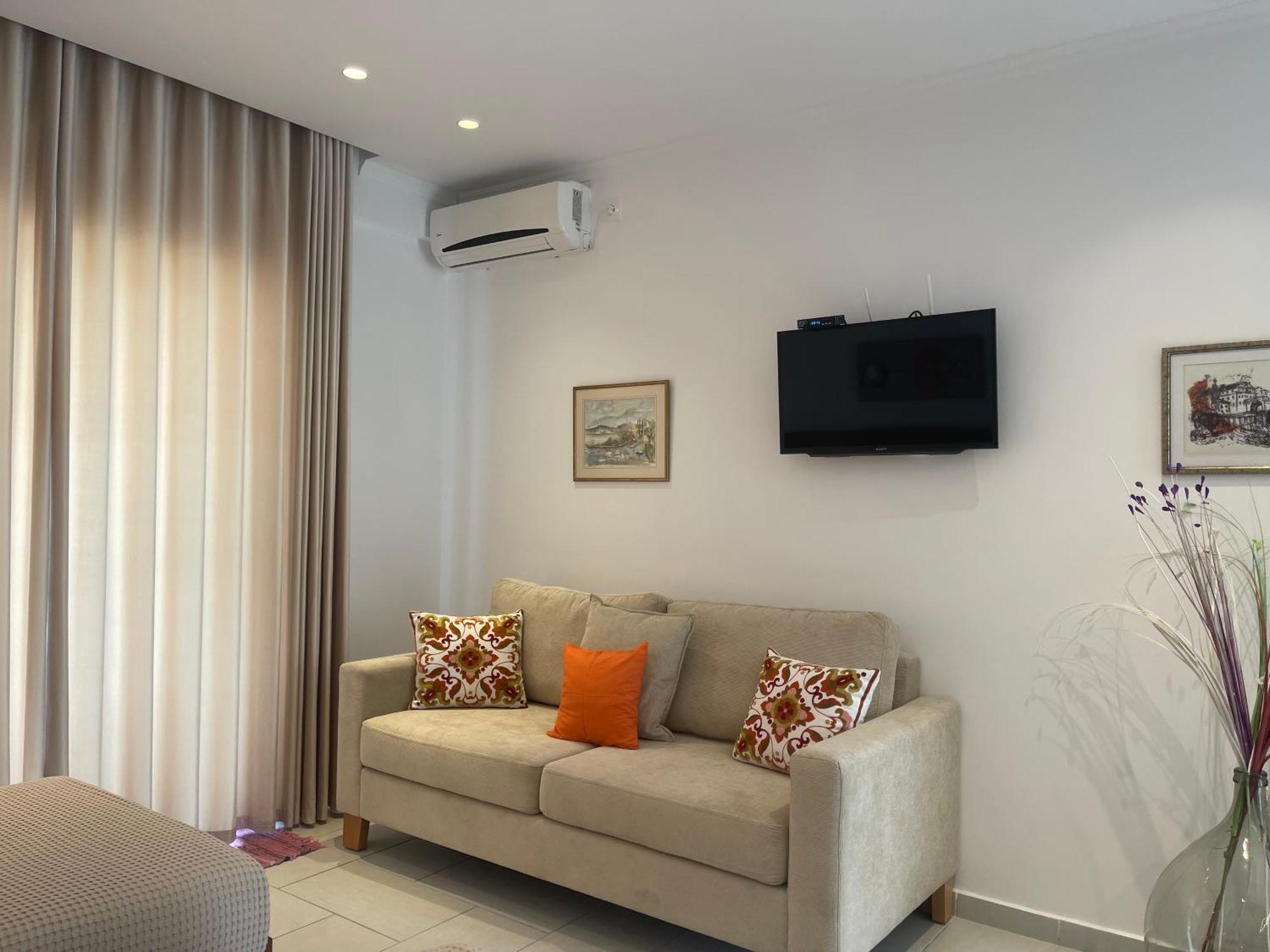 George Apartments Химар Екстериор снимка
